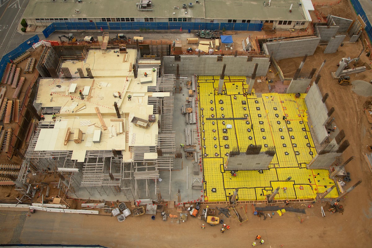 New School of Medicine building beginning to take shape Inside UCR